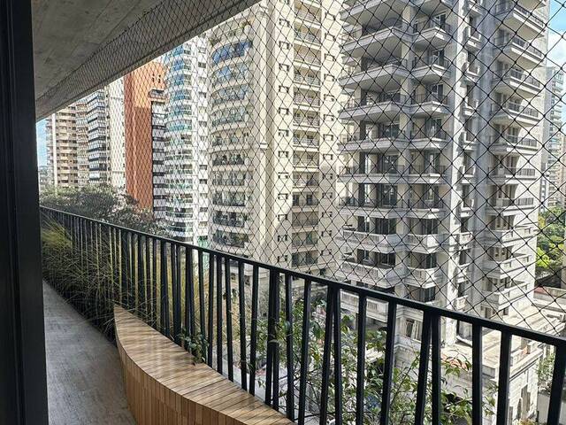 #12 - Apartamento para Venda em São Paulo - SP