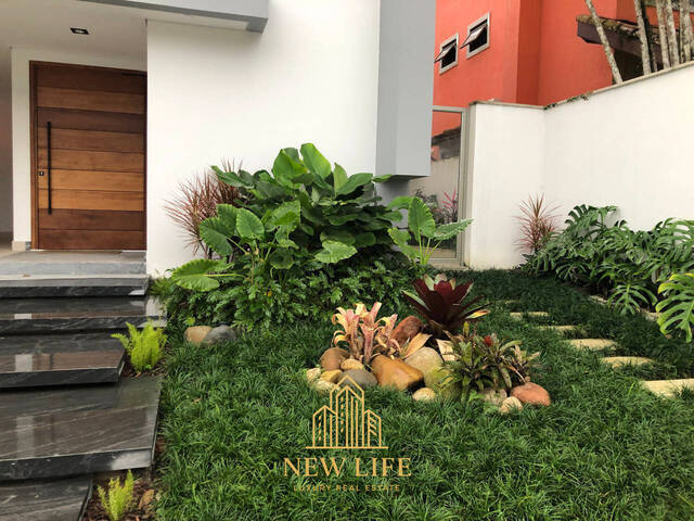 #92 - Casa para Venda em Bertioga - SP - 2