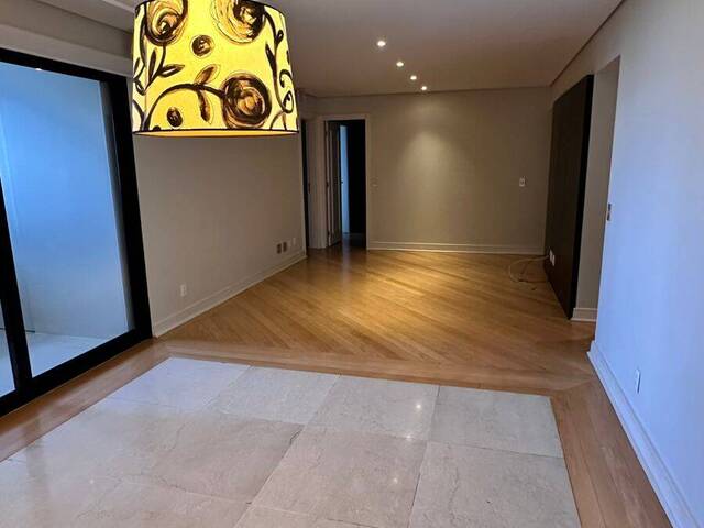 #131 - Apartamento para Venda em São Paulo - SP