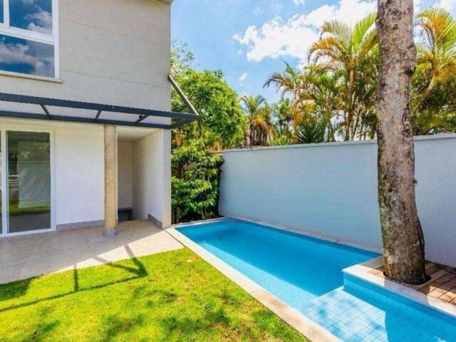 #137 - Casa para Venda em São Paulo - SP - 2